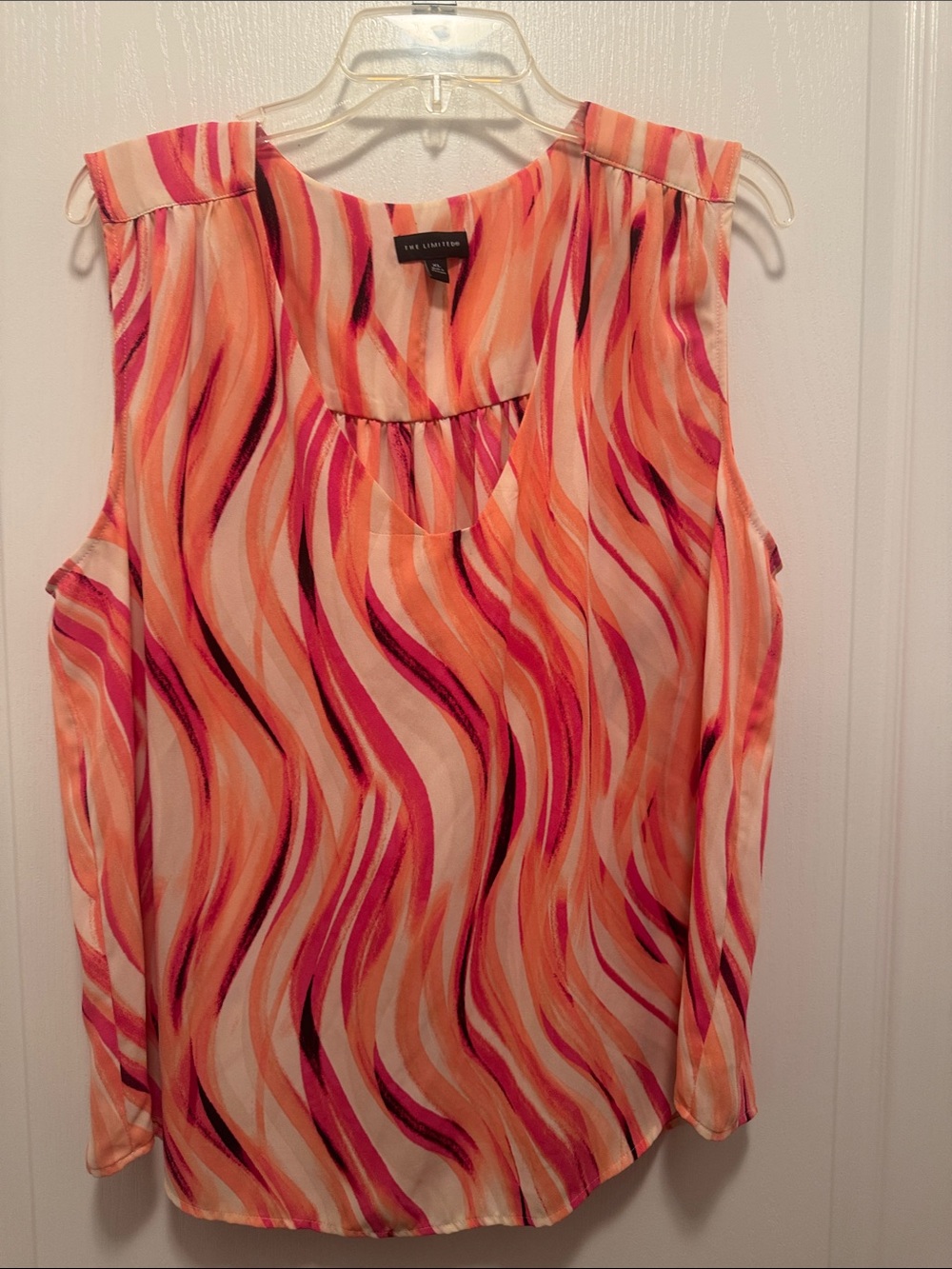 The Limited Pink and Orange Wave-Print Sleeveless Blouse - Women’s Size XL